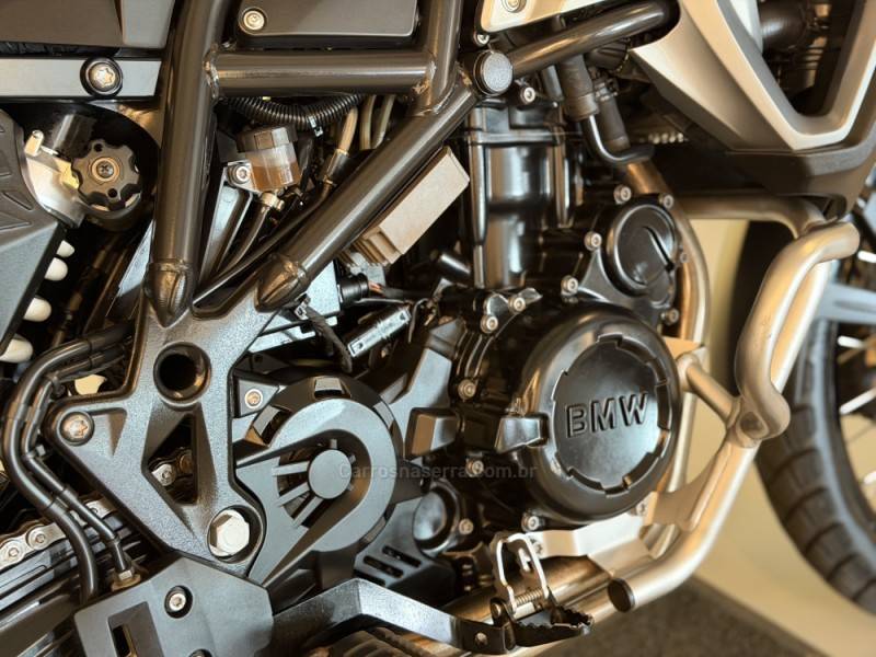 BMW - F 800 - 2014/2014 - Vermelha - R$ 46.900,00