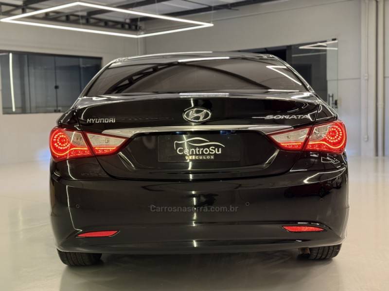 HYUNDAI - SONATA - 2012/2012 - Preta - R$ 67.900,00