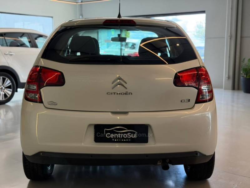 CITROËN - C3 - 2016/2017 - Branca - R$ 49.900,00