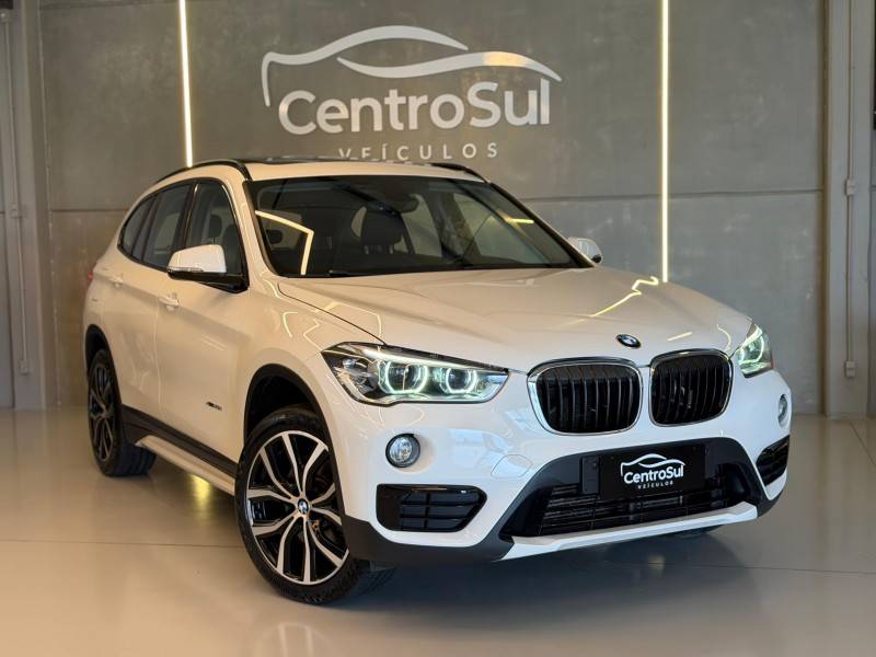 BMW - X1 - 2015/2016 - Branca - R$ 117.900,00