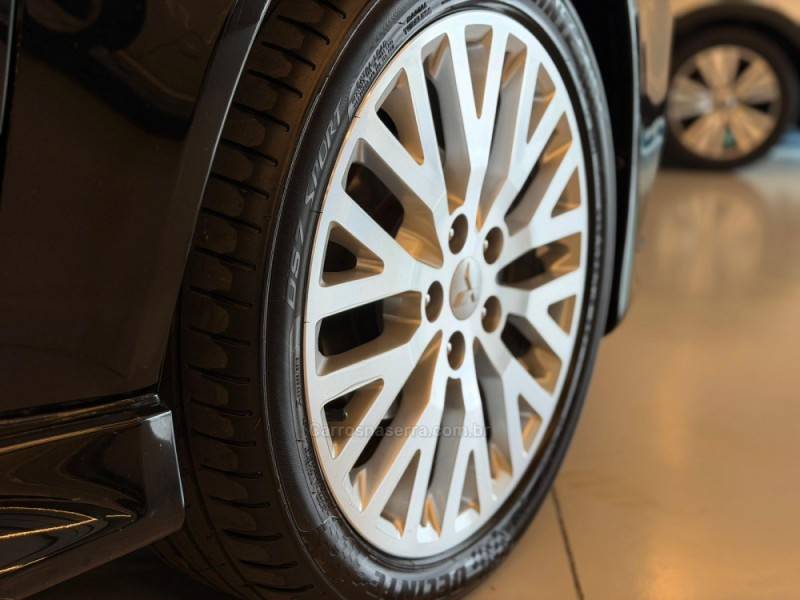 MITSUBISHI - LANCER - 2014/2015 - Preta - R$ 62.900,00