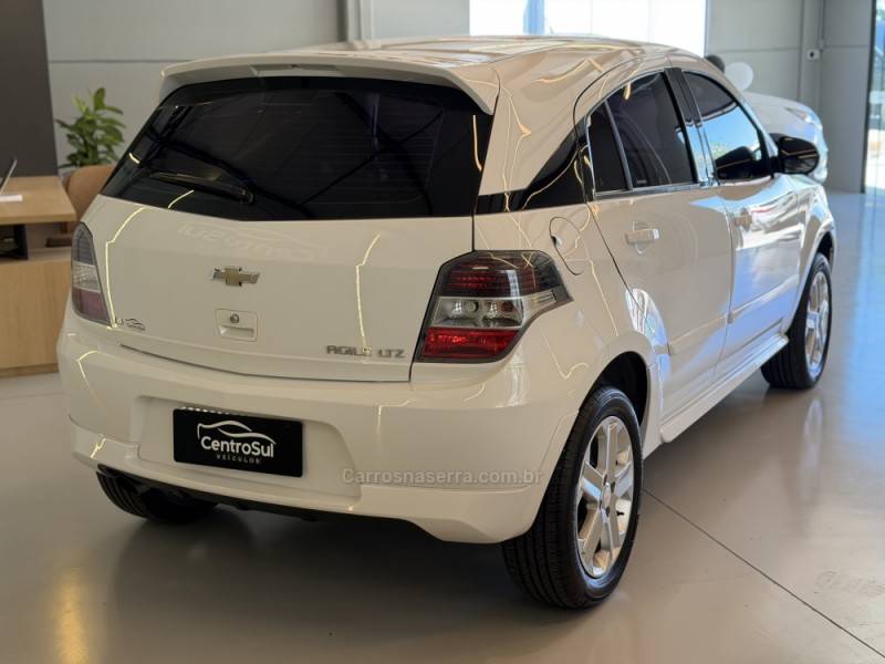 CHEVROLET - AGILE - 2012/2012 - Branca - R$ 38.900,00