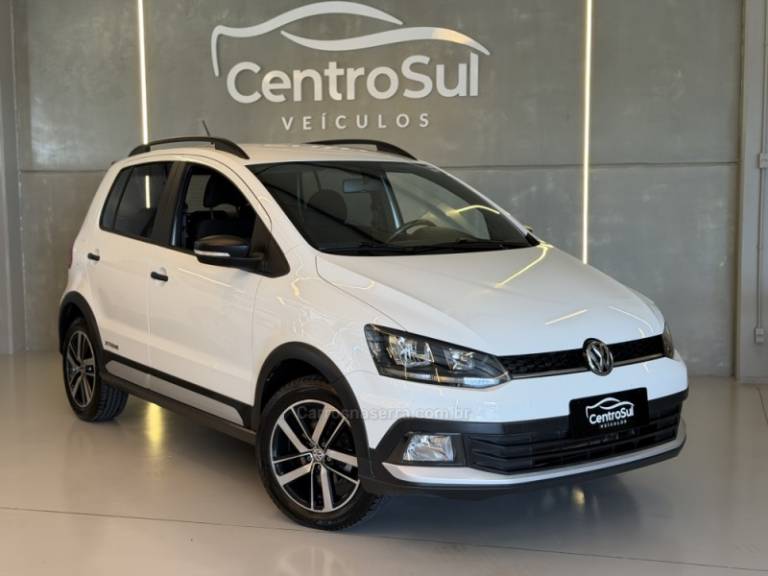 VOLKSWAGEN - FOX - 2021/2021 - Branca - R$ 71.900,00