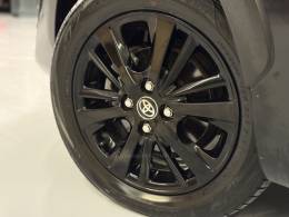 TOYOTA - YARIS - 2019/2019 - Preta - R$ 82.900,00