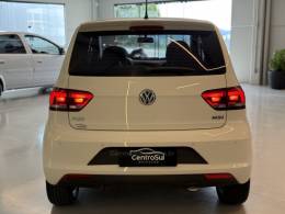 VOLKSWAGEN - FOX - 2015/2016 - Branca - R$ 56.900,00