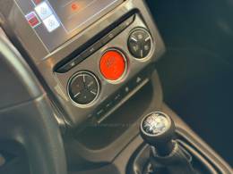 CITROËN - C3 - 2016/2017 - Branca - R$ 49.900,00