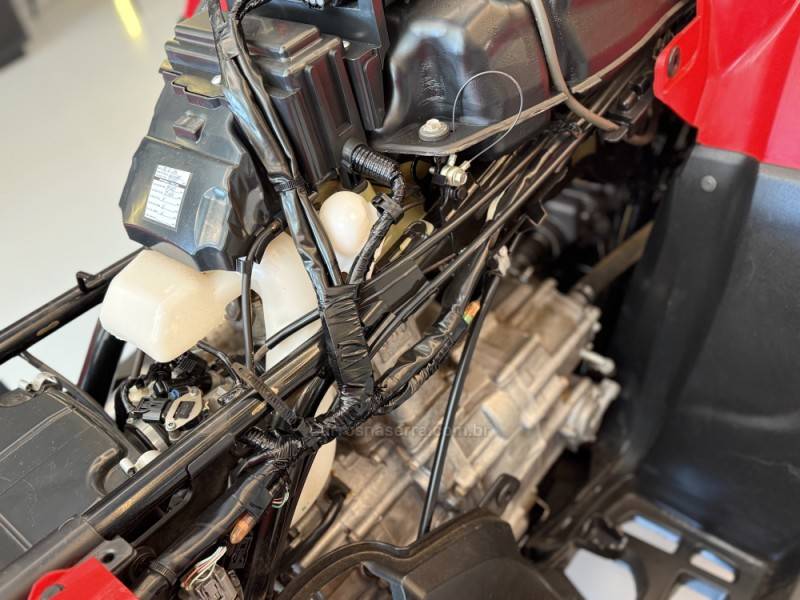HONDA - TRX 420 - 2017/2017 - Vermelha - R$ 45.500,00