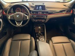 BMW - X1 - 2015/2016 - Branca - R$ 117.900,00