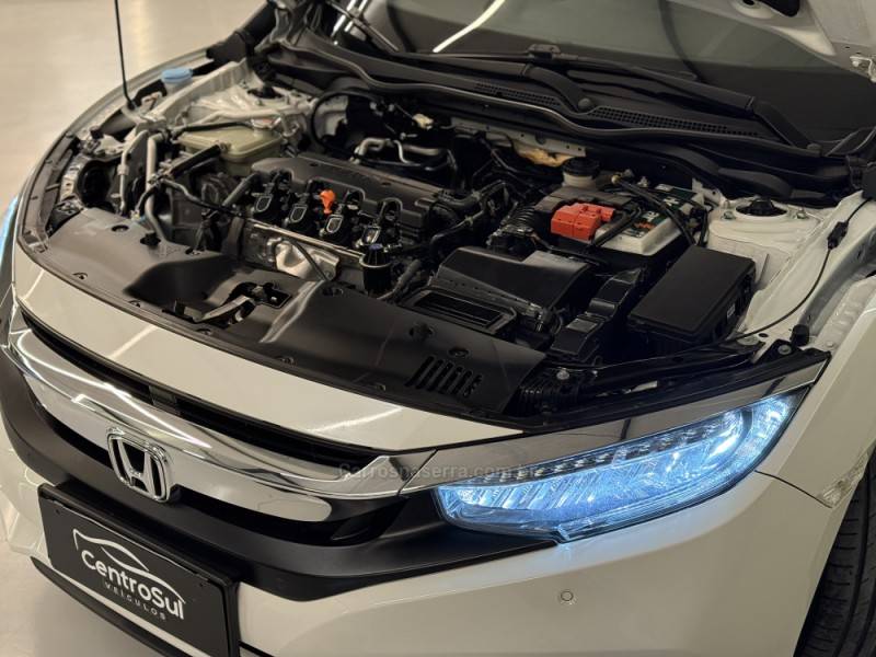 HONDA - CIVIC - 2021/2021 - Branca - R$ 132.900,00