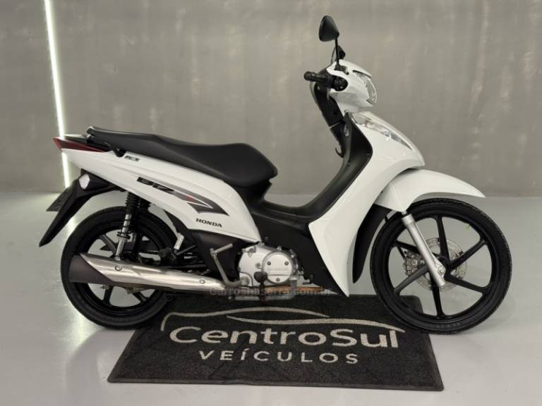 HONDA - BIZ 125 - 2013/2013 - Branca - R$ 13.900,00