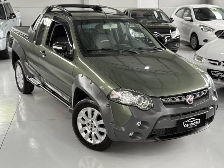 FIAT - STRADA - 2013/2013 - Verde - R$ 55.900,00