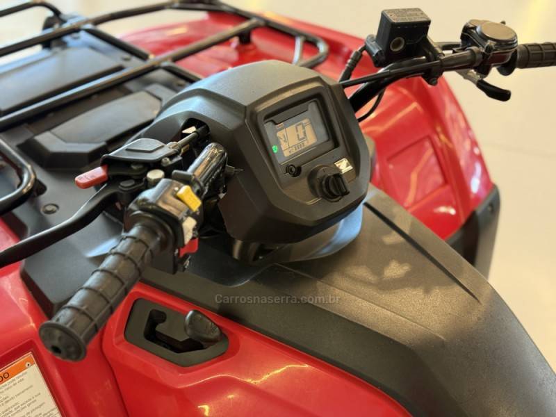 HONDA - TRX 420 - 2017/2017 - Vermelha - R$ 45.500,00