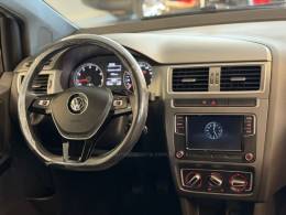 VOLKSWAGEN - FOX - 2021/2021 - Branca - R$ 71.900,00