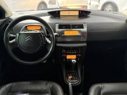 CITROËN - C4 - 2011/2012 - Preta - R$ 32.900,00