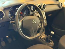 CITROËN - C3 - 2016/2017 - Branca - R$ 49.900,00