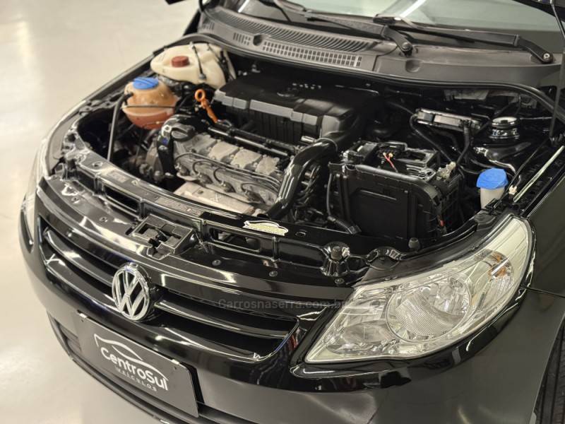 VOLKSWAGEN - GOL - 2010/2011 - Preta - R$ 26.900,00