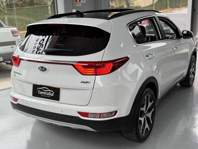 KIA MOTORS - SPORTAGE - 2017/2018 - Branca - R$ 116.900,00