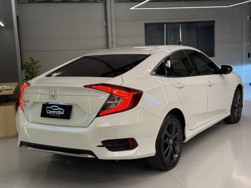 HONDA - CIVIC - 2021/2021 - Branca - R$ 132.900,00