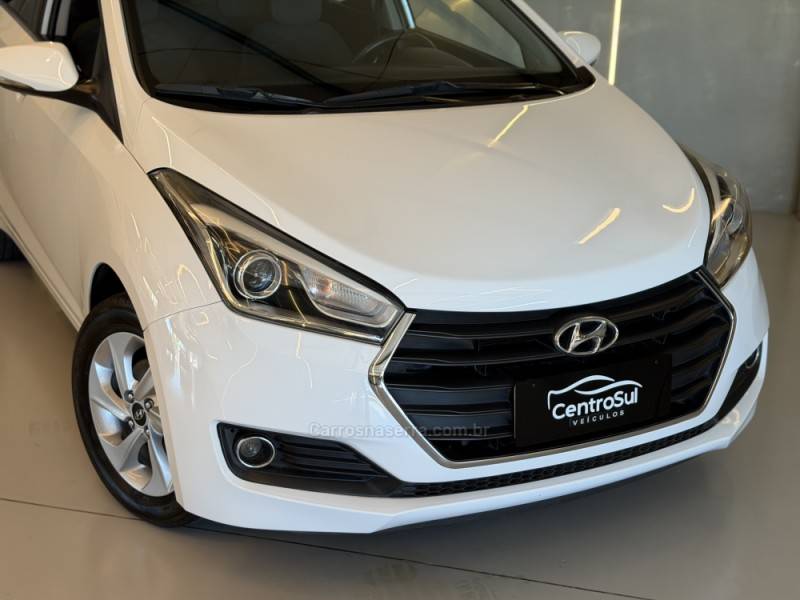 HYUNDAI - HB20 - 2016/2016 - Branca - R$ 65.900,00