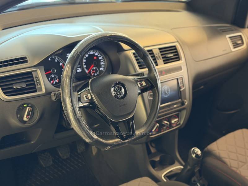 VOLKSWAGEN - FOX - 2021/2021 - Branca - R$ 71.900,00