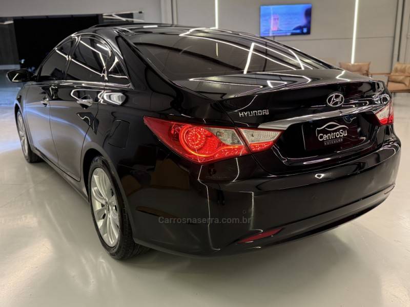 HYUNDAI - SONATA - 2012/2012 - Preta - R$ 67.900,00
