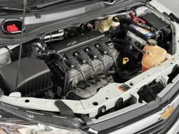 CHEVROLET - ONIX - 2018/2018 - Prata - R$ 70.900,00