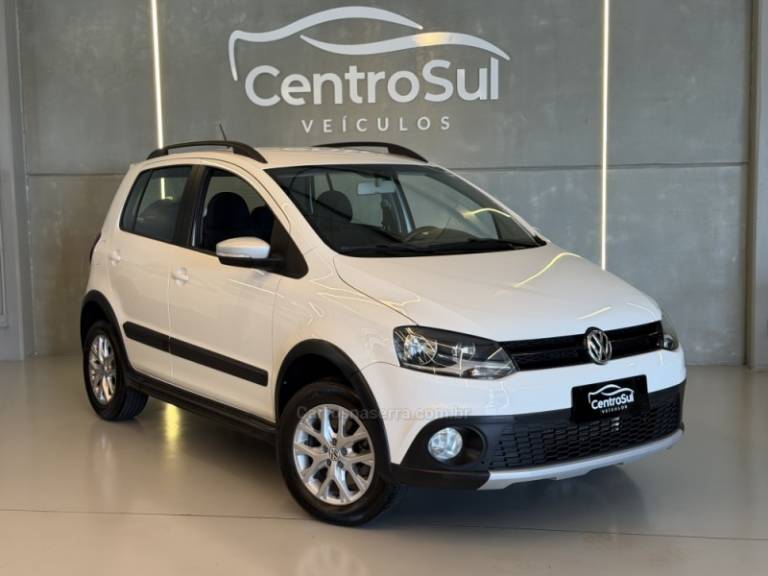 VOLKSWAGEN - CROSSFOX - 2014/2014 - Branca - R$ 48.900,00